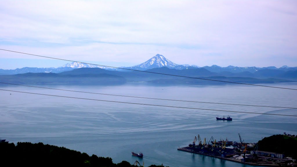 Petropavlovsk-Kamchatskiy, Kamchatka Krai, Russia by Айрат Идрисов