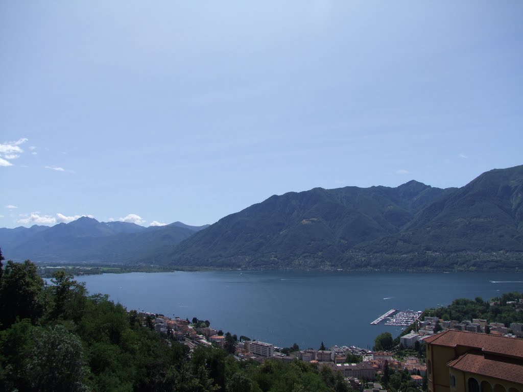 Lago Maggiore North by Anne Fiteni