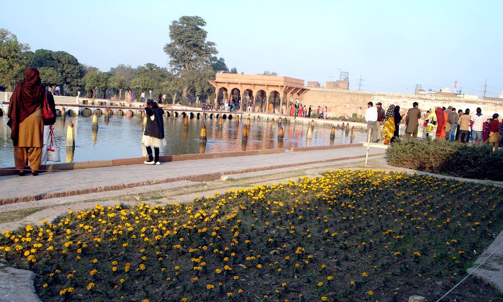 Shalimaar Garden by Ali Raza