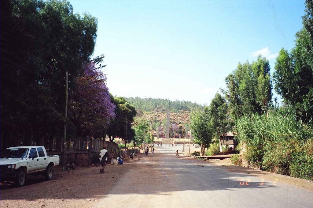 Avenue to obelisk, Axum by donglin