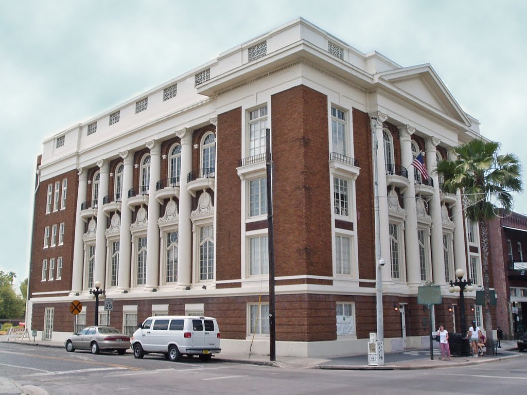 Italian Club building, 7th Ave. & 18th St.,Ybor City, 2004 by tampapix