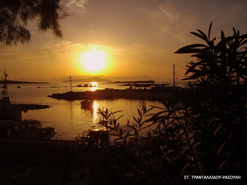 Nea chora-Chania sunset-Greece -Photo by ST. TRANTALLIDOU-RASOULI by ΣΤ.ΤΡΑΝΤΑΛΛΙΔΟΥ-ΡΑΣΟΥΛΗ