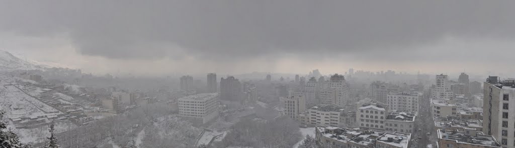 Tehran from Tochal's Parking by Alireza Tara