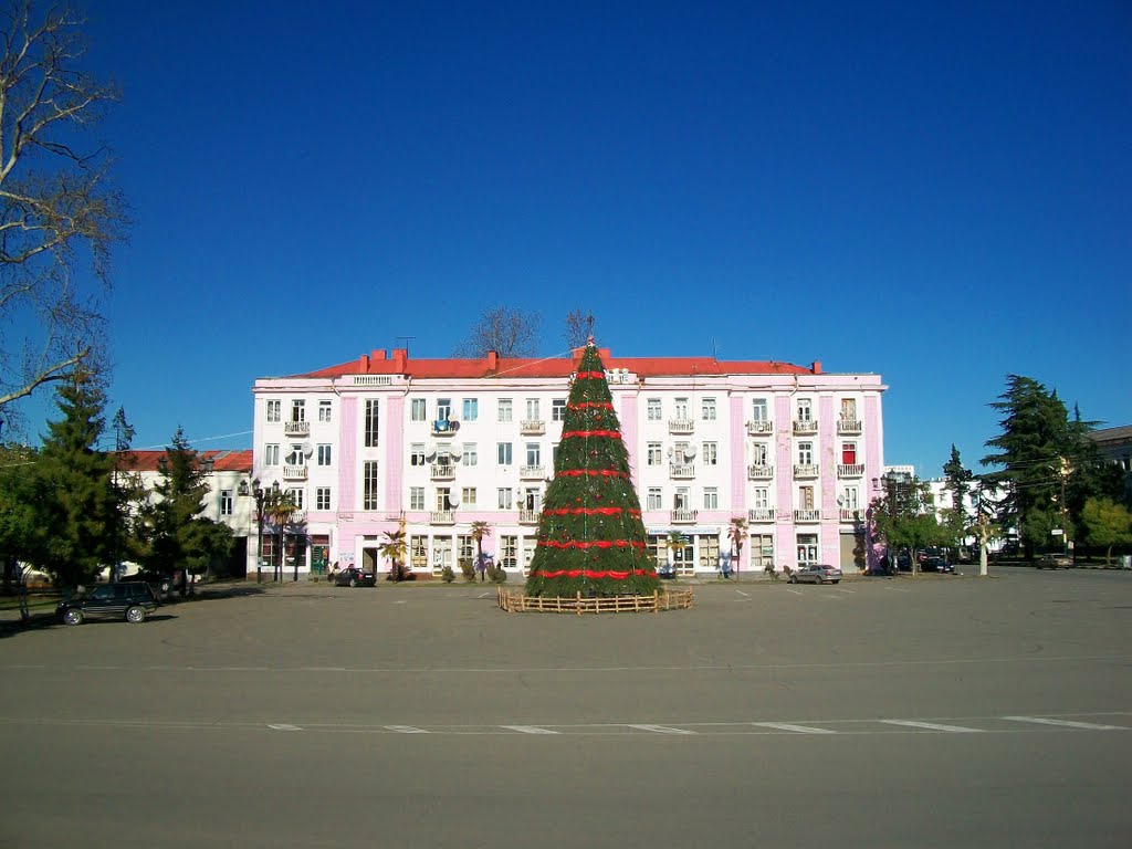 Ozurgeti central square by Pogromca Gašnič