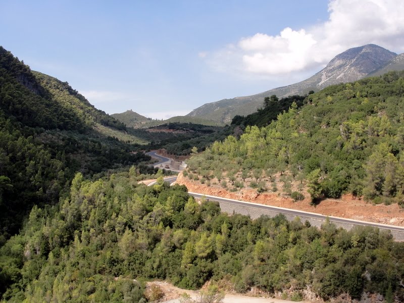 Way to city of Kalamata by Dimitris Baltzis