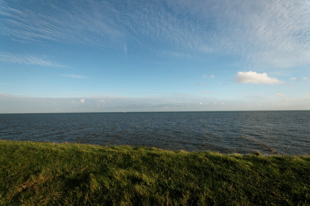 Texel - Oudeschild - Waddendijk - View East by txllxt TxllxT