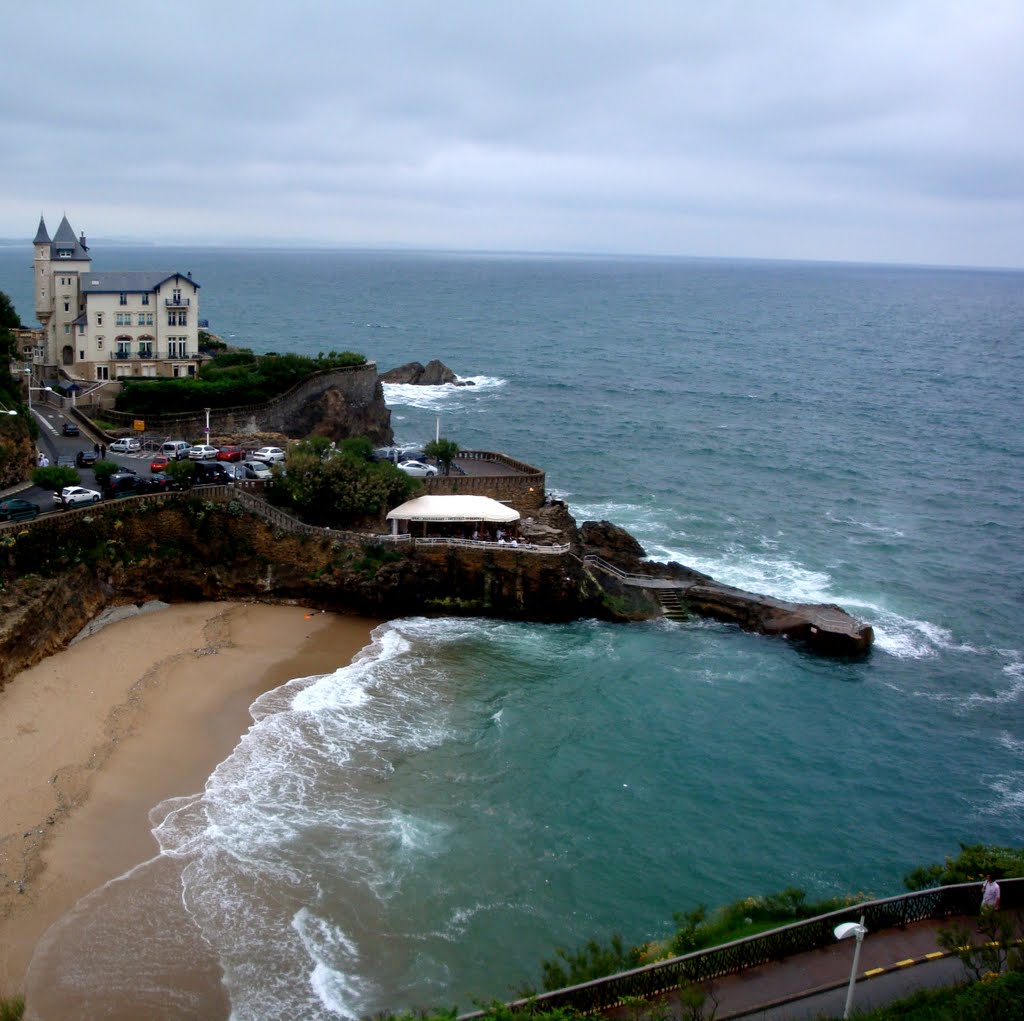 Biarritz by Abilio Martins