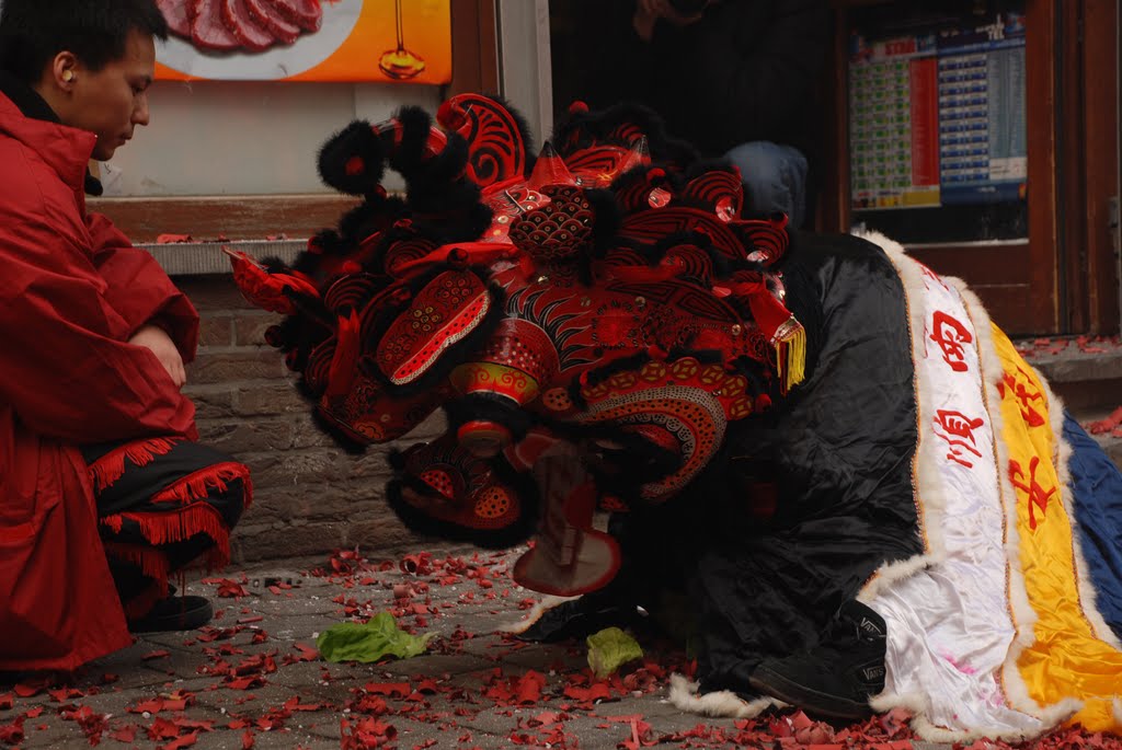 Dragon blessing shops on 3 February 2011 for Chines New Year by larry_antwerp