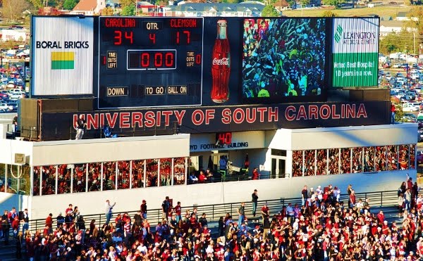 Scoreboad after Gamecocks defeat Clemson. 2009 by fredaustin