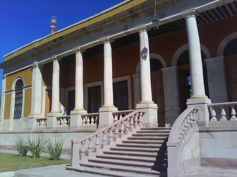 "Centro Cultural de Salinas" Salinas de Hidalgo, San Luis Potosi, Mexico. by RZRT