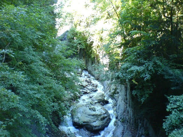 Gorges du Durnand by rail09