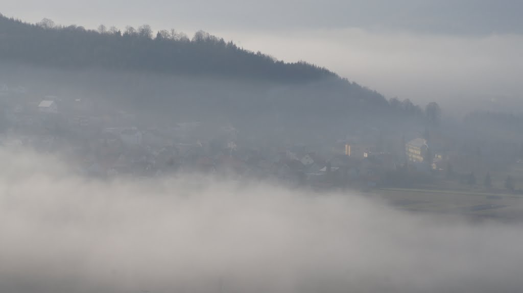 966 01 Lehôtka pod Brehmi, Slovakia by lucifukzh