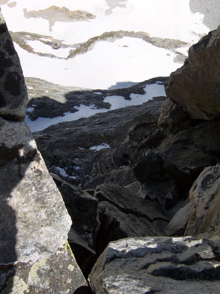 Looking down from the East Ridge of Buck by dennyswaitress