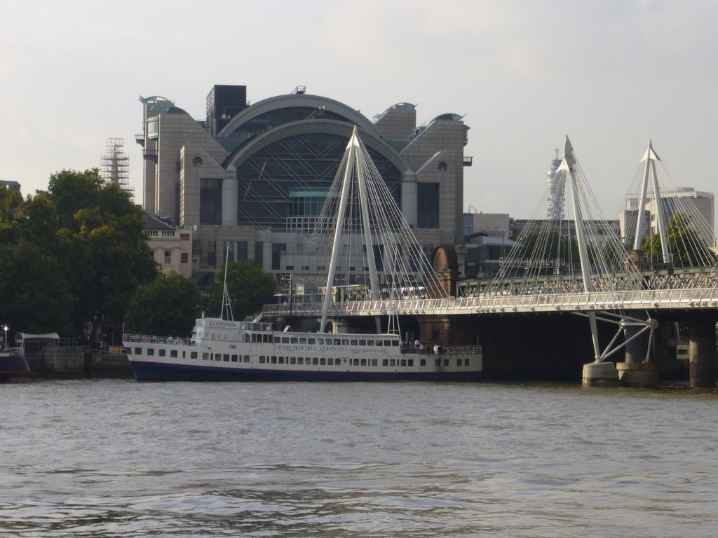 Hungerford Bridge & Charring Cross Station by Pere Poch Coronado