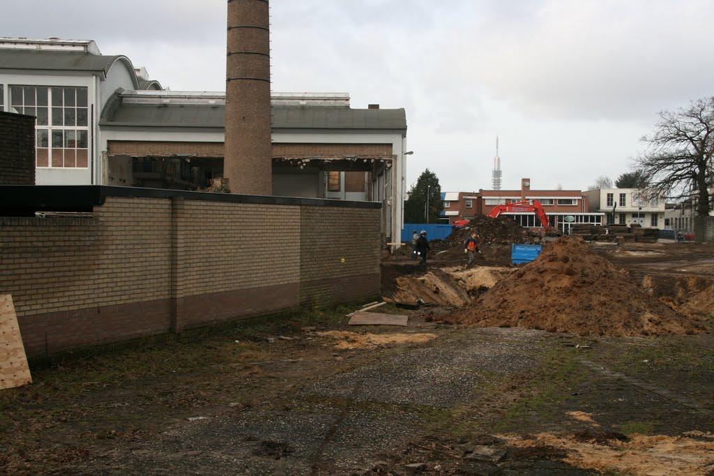 Ombouw aan de Eemneserweg, Hilversum. by Carl030nl