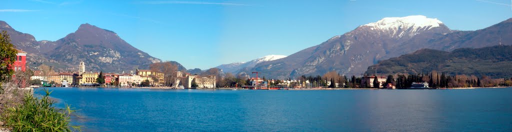 Panoramica lago di garda by matteo mantovan