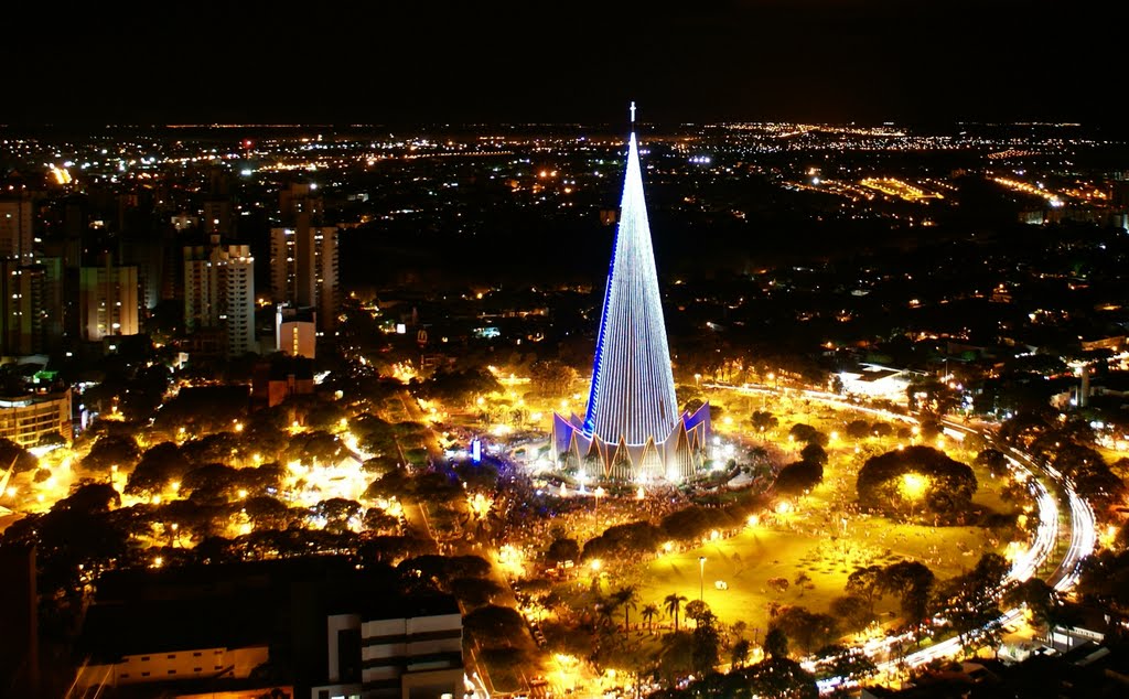 Catedral - Iluminação Natalina - 2010 by Pablo Crocetta Biazi…