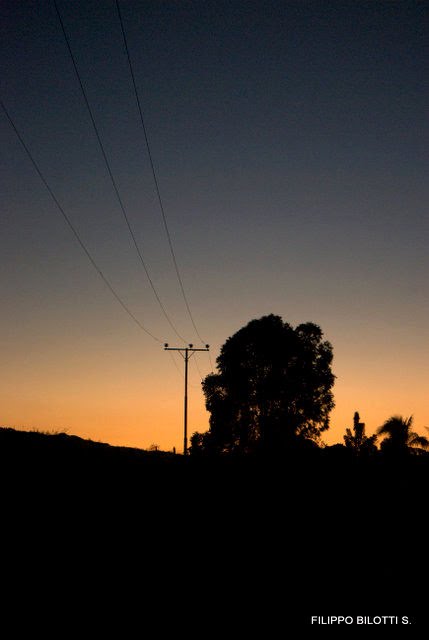 F.B.Atardecer desde la carretera de Camatagua. by Filippo Bilotti