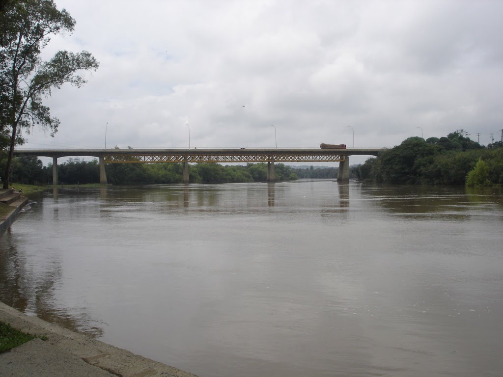 Rio Iguaçu, São Mateus do Sul - PR by Ionildo Sanches