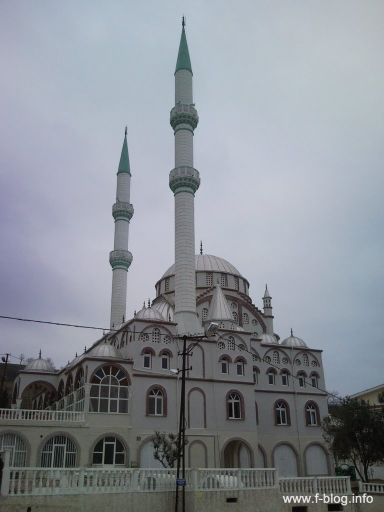 Karlık Cd.'den Selimiye Camii by Ferhad Fidan