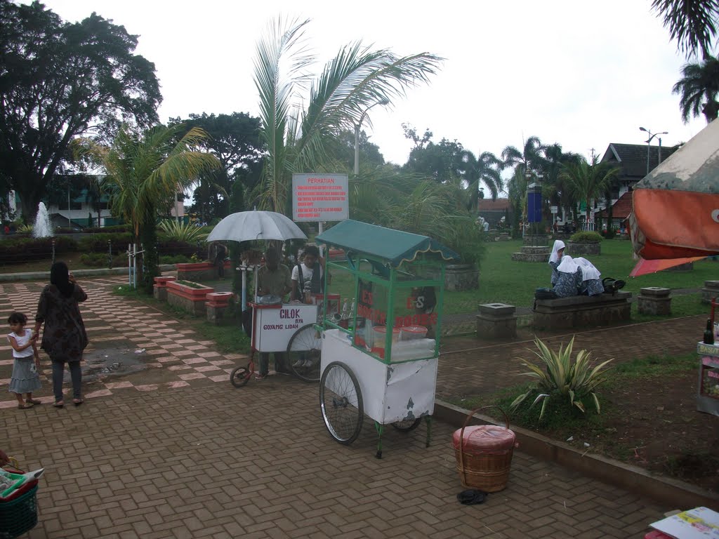 Alun-alun Cianjur by PPCA 2012