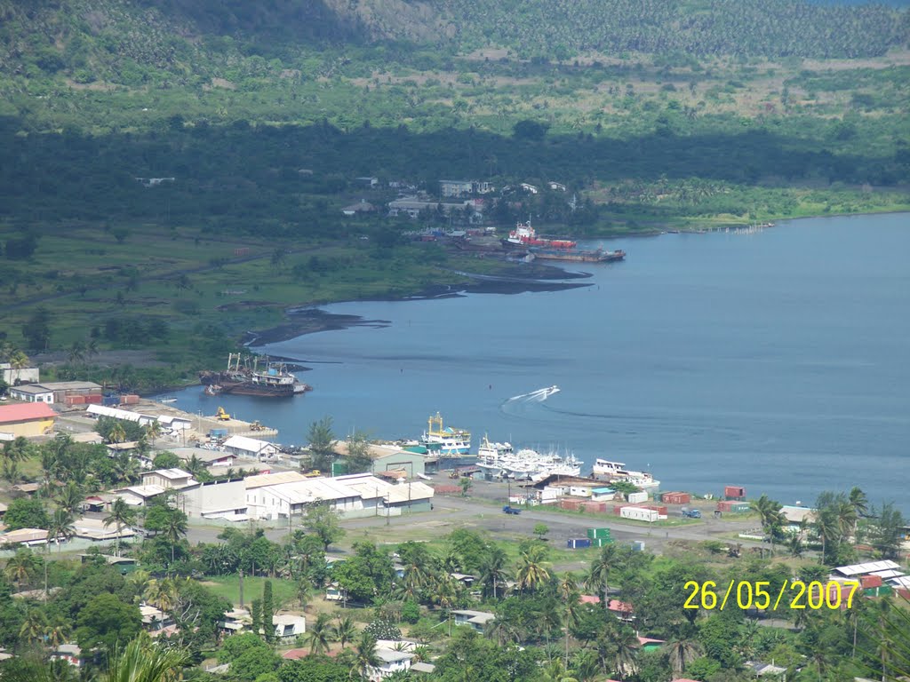 RABAUL TODAY and MANGO AVE at top left to right, gone PINIS, [ Finish ], SIMPSON Harbour and MALAGUNA area, in ENBProv, PNG by Peter John Tate,