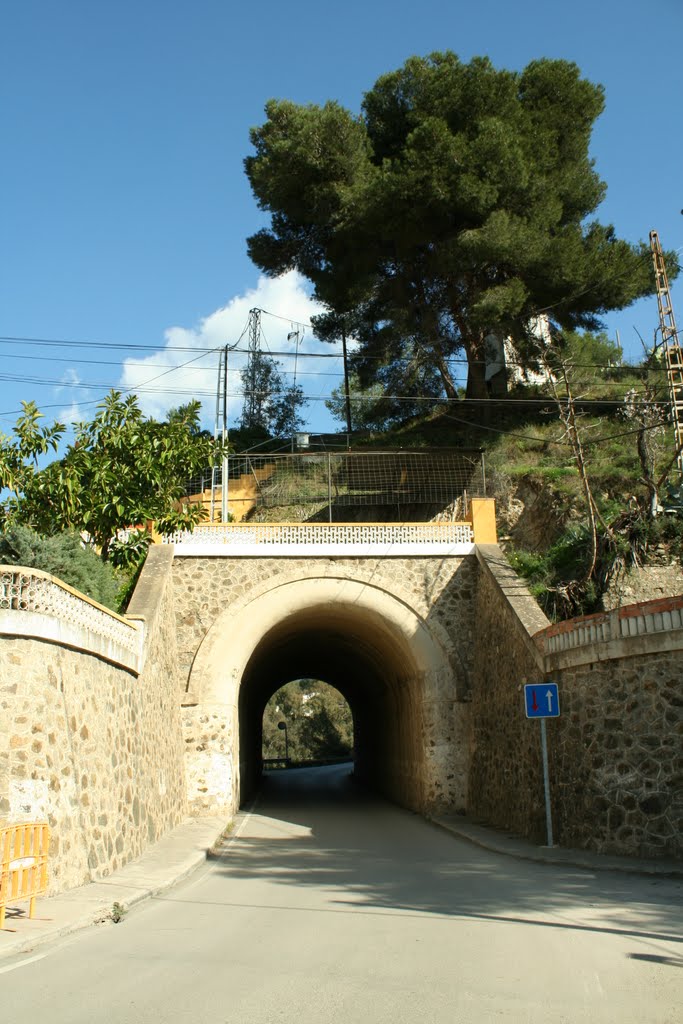 MALAGA, TUNEL DEL PANTANO DEL AGUJERO by Acusticalennon Acust…