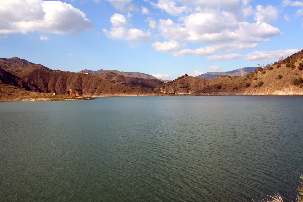 MALAGA, EMBALSE DEL LIMONERO by Acusticalennon Acust…