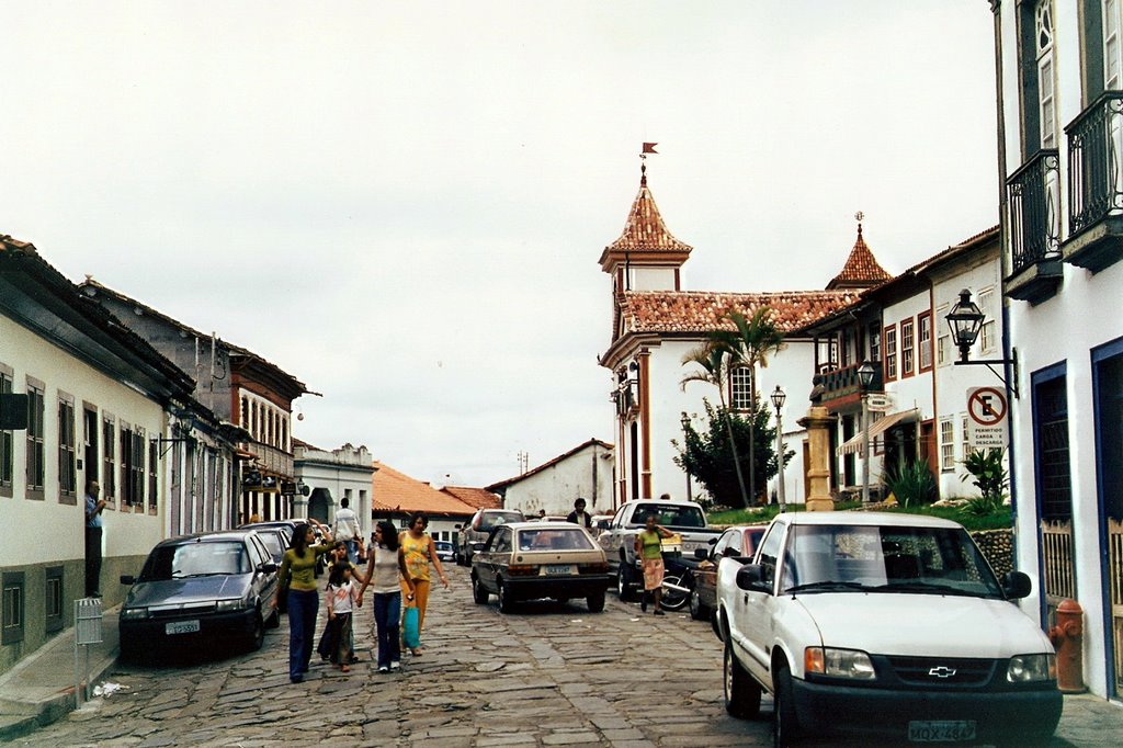 Diamantina-Rua_do_Bonfim by M. G. Torres Portol1…