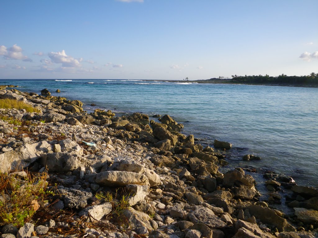 Pathway from Chemuyil beach by corie anne