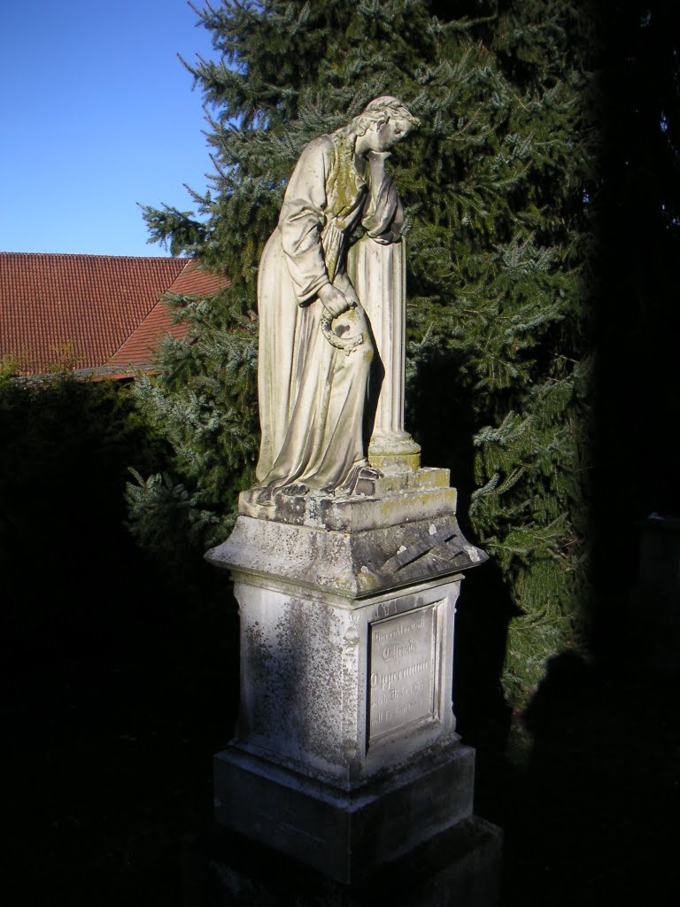 Nordstemmen, Friedhof by Dagmar Bartsch