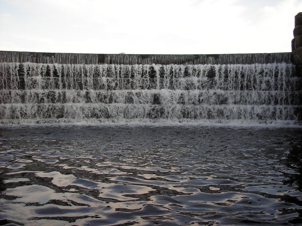 Dam from Estling Lake 1 by kd5463