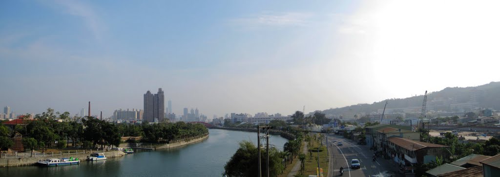 Love River (Viewed From Jiuru Bridge) by Chih-Hao Tsai