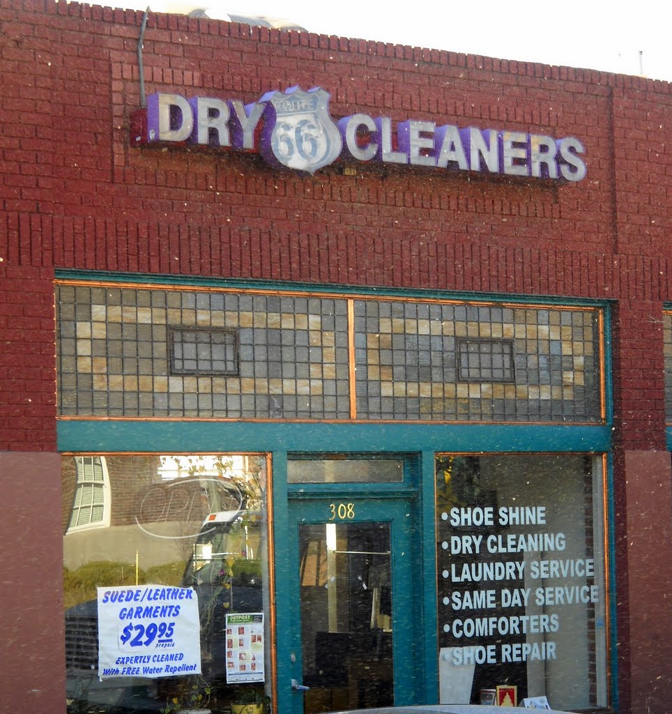 Route 66 Dry Cleaners, Central Ave, Historic Route 66, Albuquerque, NM by Midnight Rider