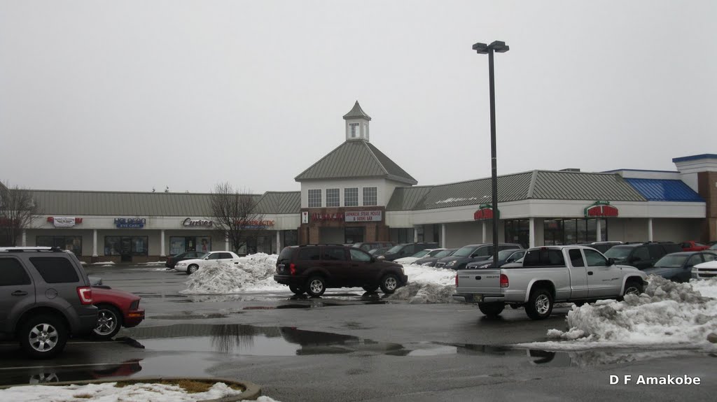 Glendale Plaza facing the strip by D F Amakobe