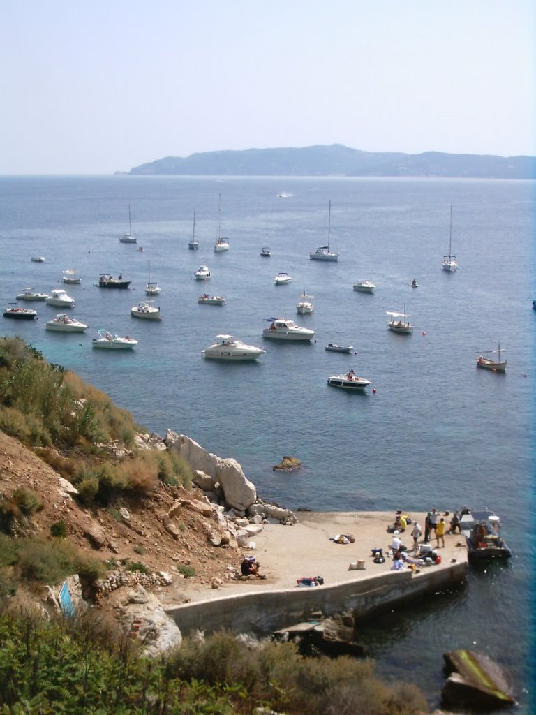 Jetty in Meda Gran by Christian Cabre