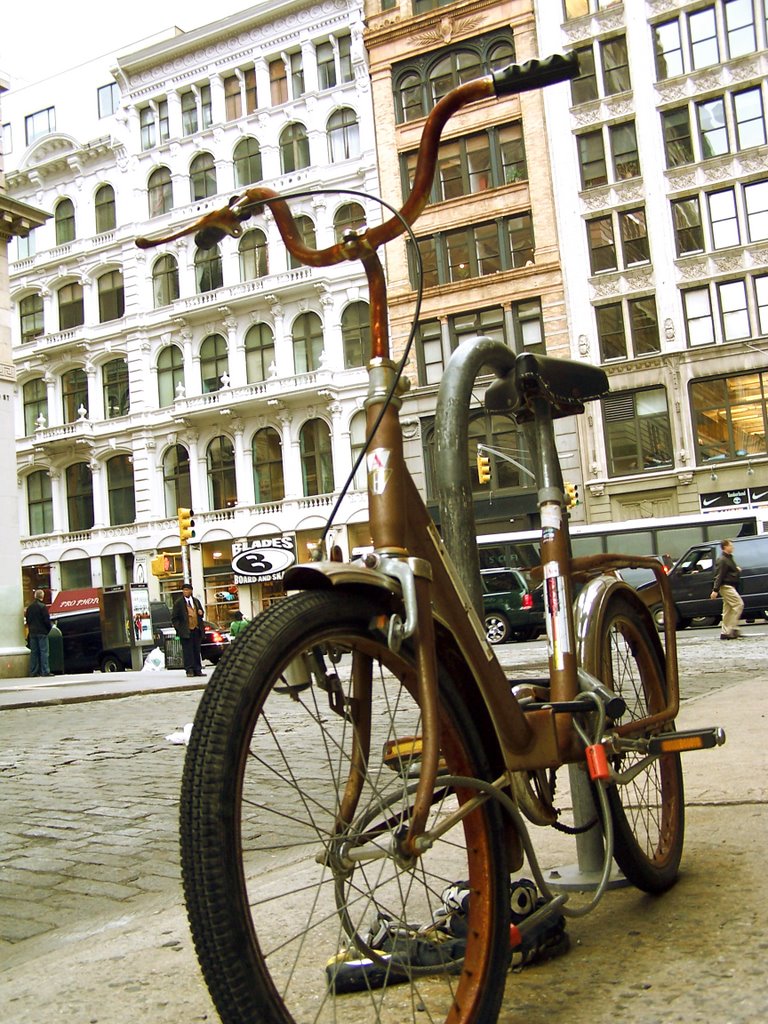 BMX in SoHo by carlos reyes