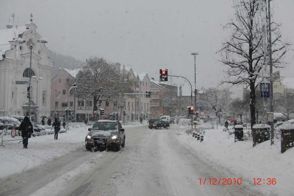 Bruneck Kapuzinerplatz 01.12.10 by LanerPaul