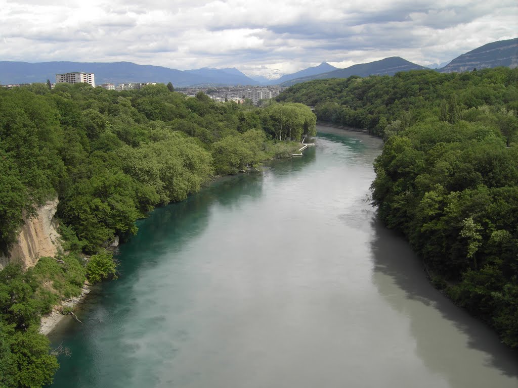 Le Rhône by Luis Bondoso