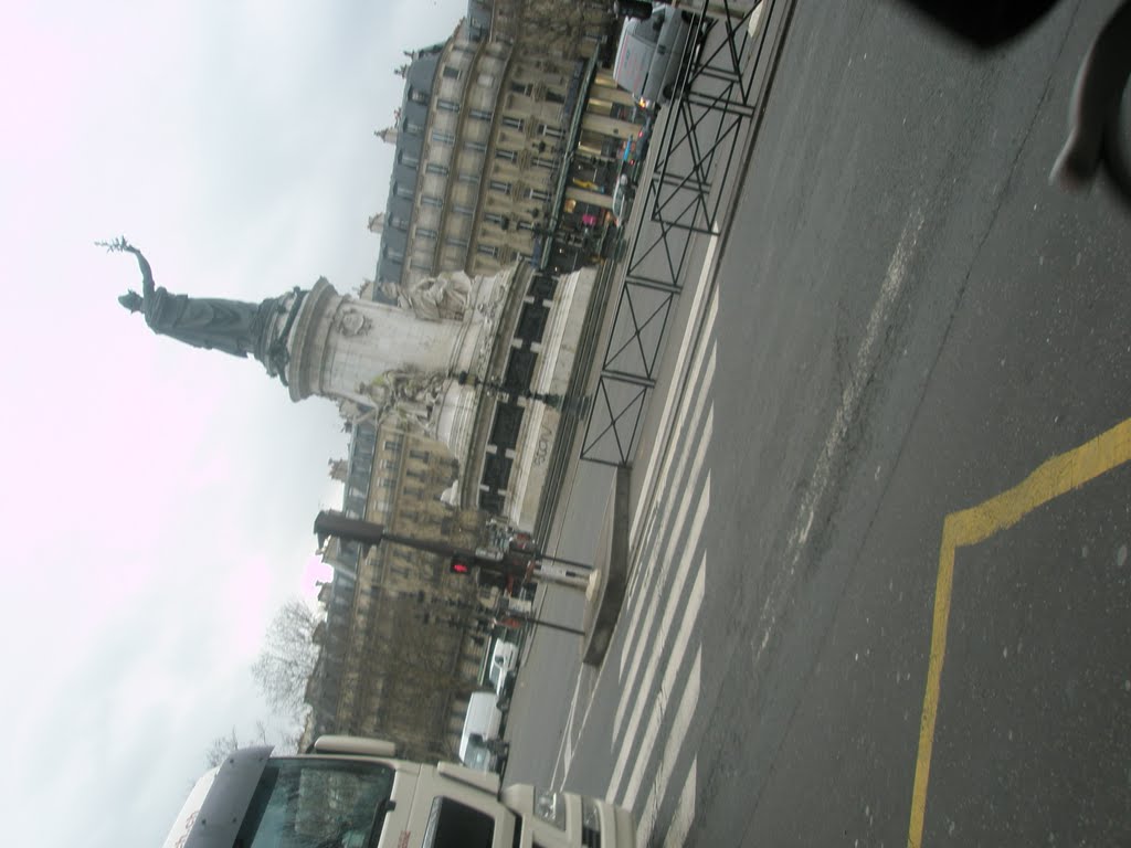 Enfants-Rouges, Paris, France by akrisios 2