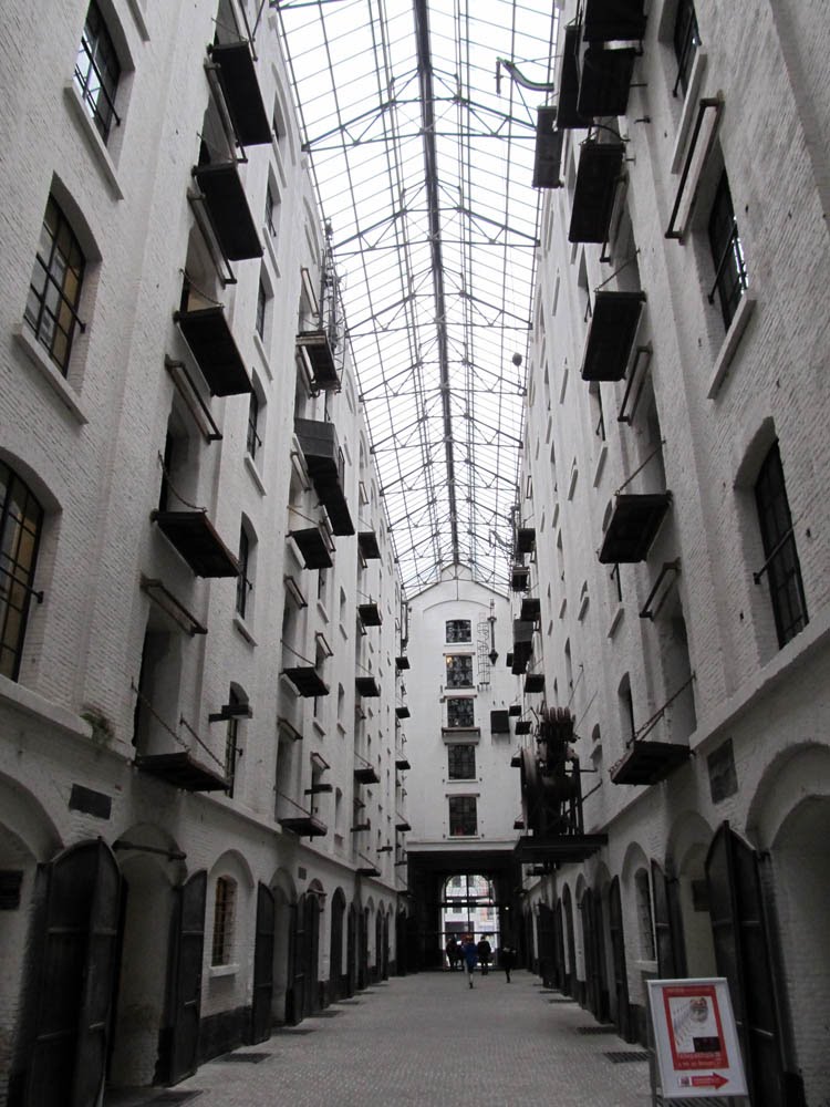 Antwerpen - Passage Felixpakhuis by Jacco vB