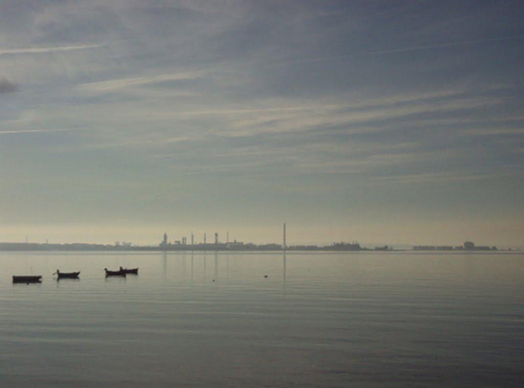 Barreiro. View from Rosario by carlos-asc