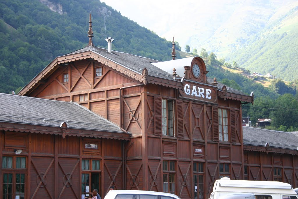 Gare de Cauterets by Fabien14