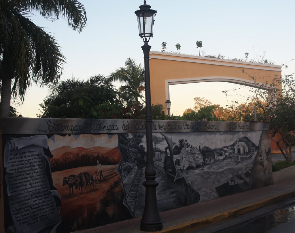 Mural Público-Rincón by Ricardo David Jusino