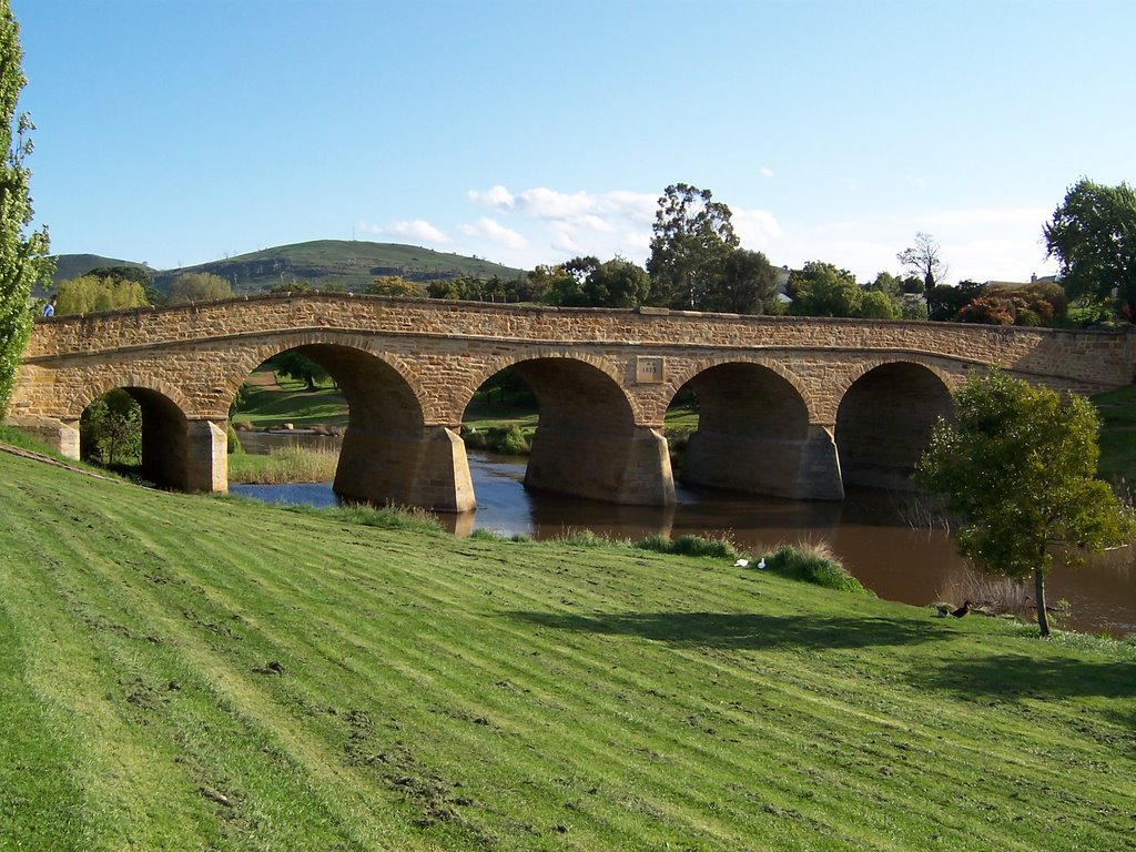 Richmond Bridge - Oldest in Australia by hairbear71