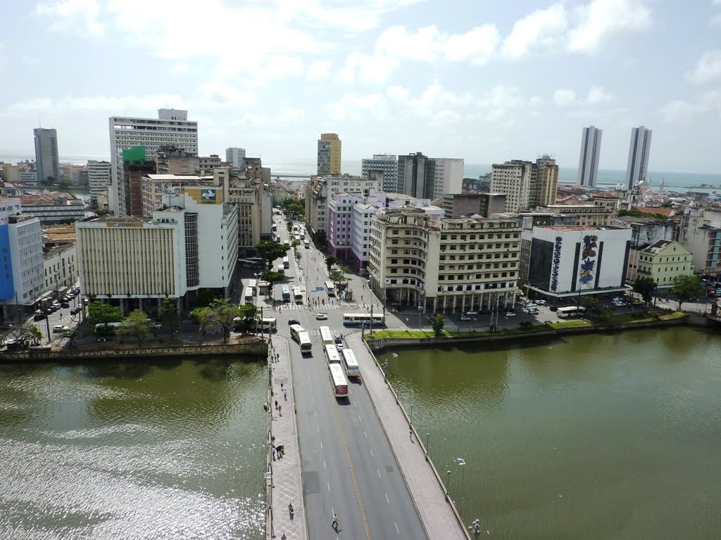 Vista parcial Recife Centro - Pernambuco - Brasil by Roberto Moreira