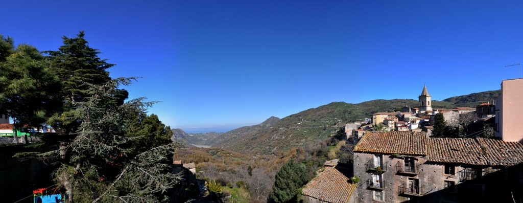 Novara di Sicilia, Messina. by Pina e Nicola Sicili…