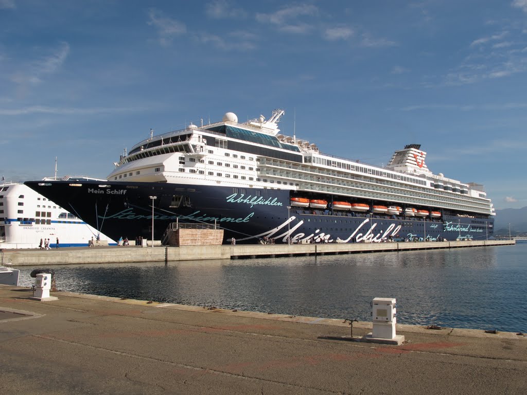 Ocenliner in port of Ajaccio by Charly G.