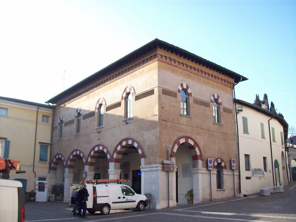 Cavriana(MN)-loggia del comune in via Porta Antica by Alessandro1978