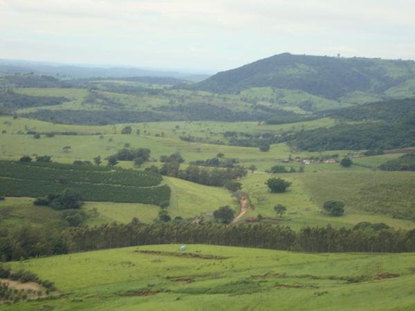 Serra de Botucatu by Claudecyr Vaz de Lim…